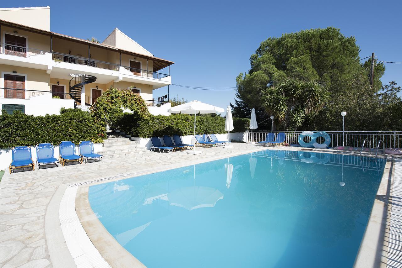 Cochelli Villas Kassiopi Exterior photo